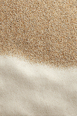 JPG 편집이미지 모래 컬러 재료 자연 바람 바닥 풍경 공간 입자 혼합 질감 편집실사 AI포토 AI콘텐츠 자연요소 날씨 CG 생태계 파일형식