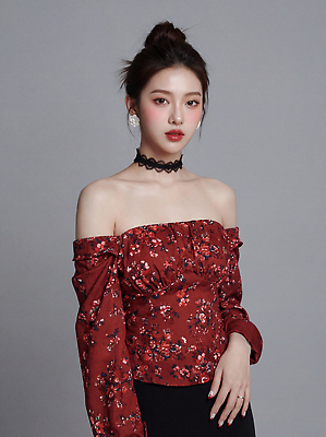 JPG 모델 편집이미지 헤어스타일 옷 패션 포즈 꽃무늬 목걸이 장신구 자연 바닥 표정 카메라 피부 턱선 의료성형뷰티 스타일 편집실사 AI인물포토 AI콘텐츠 꽃 무늬 신체부위 전자제품 CG 생태계 턱 파일형식 AI포토