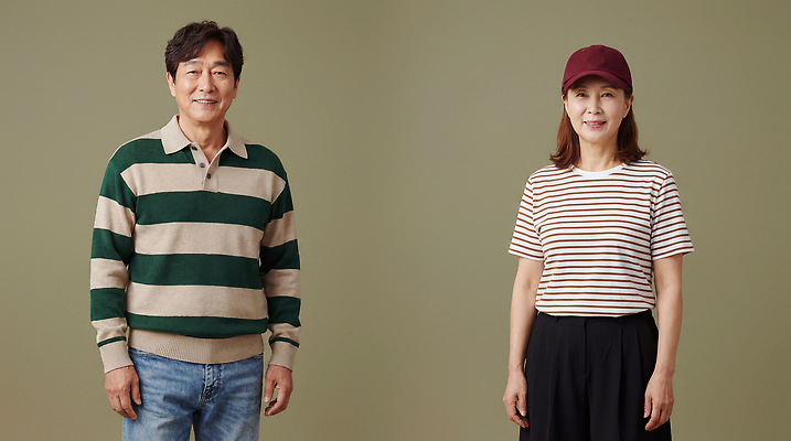 JPG 편집이미지 여자 노년 남자 백그라운드 티셔츠 실내 서기 사람 앞모습 촬영 줄무늬 청바지 스웨터 롱스커트 의료성형뷰티 편집실사 AI인물포토 AI콘텐츠 뷰포인트 셔츠 상의 무늬 바지 모션 성인 내부 치마 CG 파일형식 AI포토