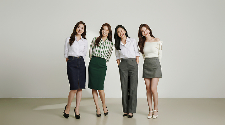 JPG 편집이미지 옷 여자 패션 직장 표정 미소 사람 친구 촬영 그룹 코디 소셜 의료성형뷰티 스타일 편집실사 AI인물포토 AI콘텐츠 회사 관계 CG 파일형식 AI포토