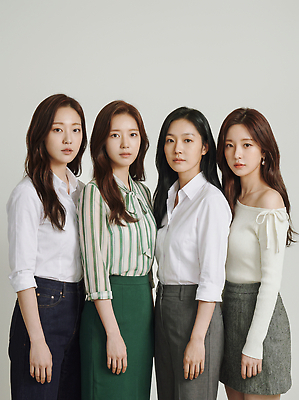 JPG 모델 편집이미지 시선 옷 여자 포즈 백그라운드 사무실 만남 그룹 의료성형뷰티 스타일 편집실사 AI인물포토 AI콘텐츠 컨셉 비즈니스 사람 CG 파일형식 AI포토