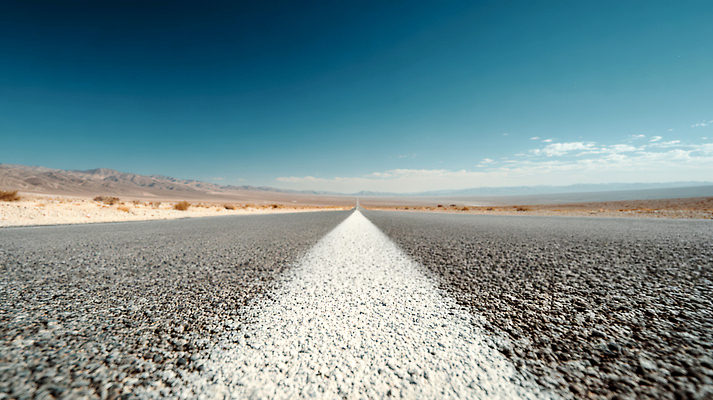 JPG 편집이미지 도로 여행 자동차 자연 하늘 날씨 거리 풍경 햇빛 대기 황폐 고독 지평선 먼지 편집실사 AI포토 AI콘텐츠 감정 길 육상교통 컨셉 교통시설 태양 CG 생태계 파일형식