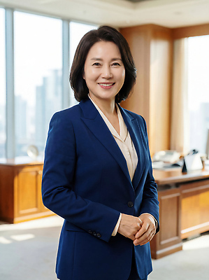 직업 옷 여자 가구 회사 비즈니스 표정 사람 빌딩 성인 작업 직장인 CG 파일형식 AI포토 사무실 미소 고층빌딩 정장 책상 의자 업무 직장 명함 회의 커뮤니케이션 편집이미지 편집실사 JPG 의료성형뷰티 중년 비즈니스우먼 CEO AI콘텐츠 AI인물포토