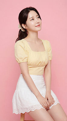 JPG 모델 편집이미지 헤어스타일 옷 여자 패션 얼굴 포즈 미소 머리 촬영 뷰티풀 의료성형뷰티 스타일 분홍색배경 편집실사 AI인물포토 AI콘텐츠 분홍색 백그라운드 표정 사람 신체부위 CG 파일형식 AI포토