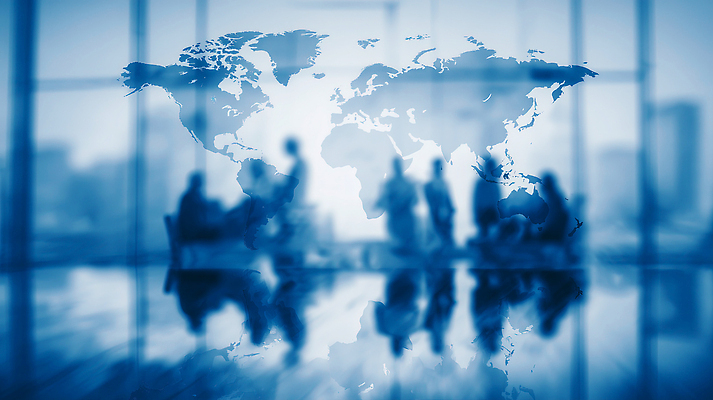 JPG 편집이미지 백그라운드 세계지도 비즈니스 회의 협력 대화 사람 파란색 사무실 공간 시간 집중 전략 흐림 상호작용 이미지편집 AI컴퓨터그래픽 AI콘텐츠 컬러 컨셉 지도 날씨 말하기 세계 파일형식