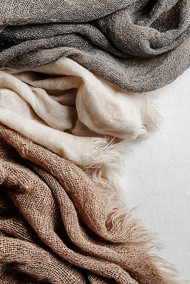 JPG 편집이미지 디자인 컬러 패턴 프레임 장식 갈색 촬영 회색 천 니트 질감 소재 섬유 베이지색 패브릭 편집실사 AI포토 AI콘텐츠 상의 무늬 직물 CG 파일형식