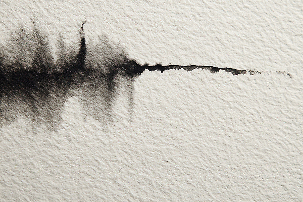 JPG 모양 종이 예술 선 일러스트 수채화 잉크 검은색 물감 다양 붓 작업 흔적 그림 질감 번짐 창작 국내일러스트 AI일러스트 AI콘텐츠 컬러 다수 미술도구 파일형식 효과