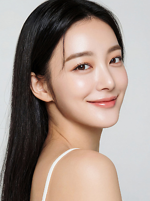 JPG 편집이미지 여자 얼굴 포즈 스튜디오 미소 화장 뷰티 머리카락 머리 카메라 촬영 자신감 피부 의료성형뷰티 편집실사 감정 표정 사람 신체부위 전자제품 CG 파일형식