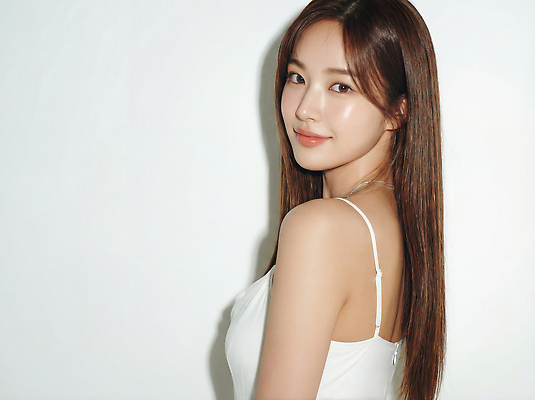 JPG 모델 편집이미지 여자 패션 포즈 웃음 청춘 화장 머리카락 카메라 사진촬영 뷰티풀 의료성형뷰티 스타일 편집실사 AI인물포토 AI콘텐츠 컨셉 표정 사람 전자제품 뷰티 머리 촬영 CG 파일형식 AI포토