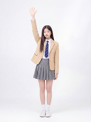 JPG 편집이미지 학생 교육 교복 교실 학교 청소년 여고생 수업 정장 학습 치마 손들기 교사 질문 체육복 의료성형뷰티 편집실사 AI인물포토 AI콘텐츠 직업 옷 여자 모션 고등학생 하의 사람 운동복 체육 CG 파일형식 AI포토