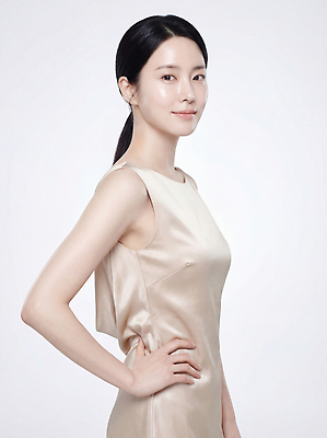 뷰포인트 표정 사람 신체부위 CG 파일형식 AI포토 여자 스튜디오 앞모습 촬영 포즈 모델 미소 손 백그라운드 헤어스타일 패션 스타일 옷 편집이미지 편집실사 JPG 의료성형뷰티 AI콘텐츠 AI인물포토