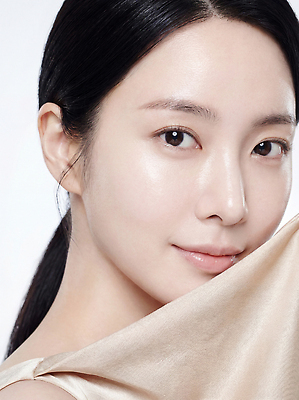 표정 사람 신체부위 뷰티 CG 파일형식 AI포토 모델 미소 피부 촬영 뷰티풀 얼굴 여자 관리 헤어스타일 포즈 화장 패션 스타일 편집이미지 편집실사 JPG 의료성형뷰티 AI콘텐츠 AI인물포토