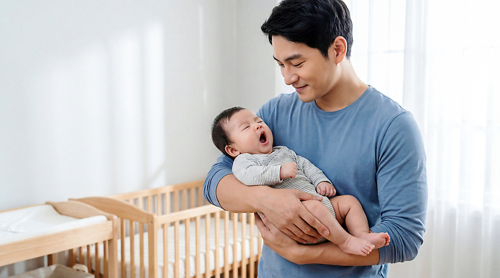 JPG 편집이미지 어린이 가정 가족 사랑 일상 화목 방 육아 성장 침대 아기 아빠 하품 부성애 의료성형뷰티 편집실사 AI인물포토 AI콘텐츠 감정 가구 컨셉 관계 사람 라이프 CG 생리현상 파일형식 AI포토