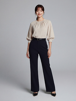 JPG 모델 편집이미지 옷 패션 포즈 백그라운드 실내 서기 사람 앞모습 세트 촬영 룩 의료성형뷰티 스타일 편집실사 AI인물포토 AI콘텐츠 뷰포인트 모션 내부 CG 파일형식 AI포토