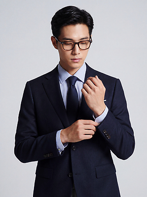 JPG 모델 편집이미지 손 옷 패션 남자 셔츠 비즈니스 넥타이 직장 정장 촬영 조정 소매 의료성형뷰티 스타일 편집실사 AI인물포토 AI콘텐츠 잡화 상의 회사 사람 신체부위 수상스포츠 CG 파일형식 AI포토