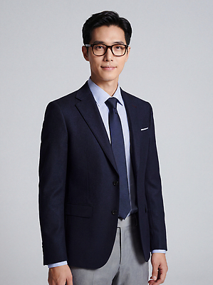 JPG 편집이미지 옷 남자 안경 포즈 백그라운드 표정 사람 정장 앞모습 의료성형뷰티 편집실사 AI인물포토 AI콘텐츠 잡화 뷰포인트 CG 파일형식 AI포토