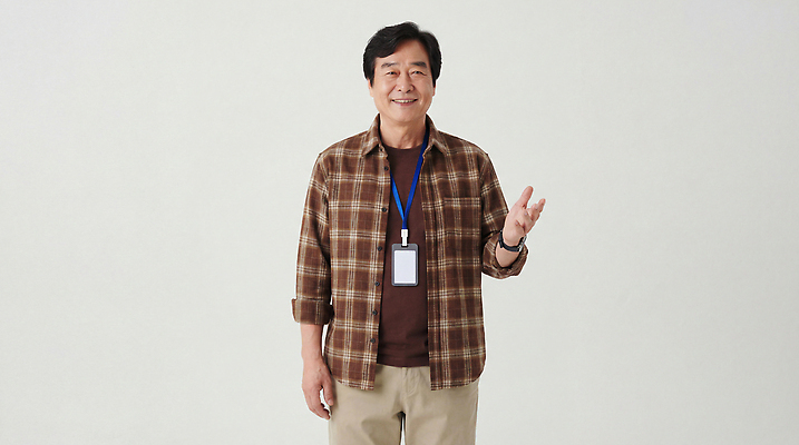 JPG 편집이미지 손 교육 남자 중년 포즈 백그라운드 미소 웃음 카메라 만남 표현 인사 체크셔츠 의료성형뷰티 편집실사 AI인물포토 AI콘텐츠 컨셉 셔츠 표정 사람 성인 신체부위 전자제품 예절 CG 파일형식 AI포토