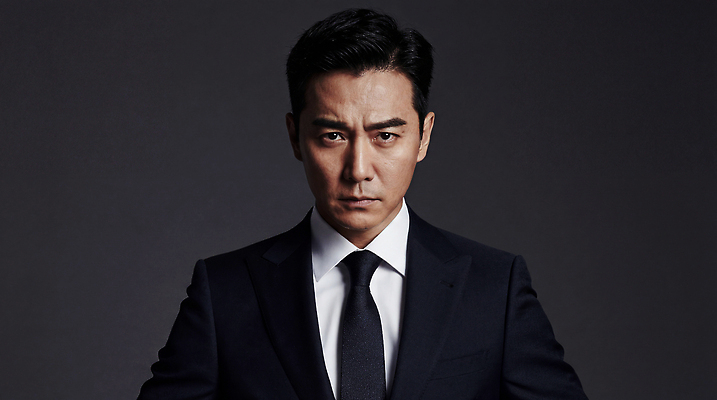 JPG 편집이미지 남자 포즈 표정 사람 정장 카메라 비즈니스맨 집중 의료성형뷰티 스타일 편집실사 AI인물포토 AI콘텐츠 옷 컨셉 비즈니스 전자제품 직장인 CG 파일형식 AI포토