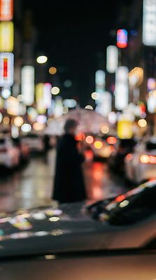 JPG 편집이미지 도로 이동 자동차 거리 사람 풍경 빛 걷기 상점 도시 혼잡 소음 편집실사 AI포토 AI콘텐츠 길 육상교통 컨셉 교통시설 모션 소리 CG 파일형식