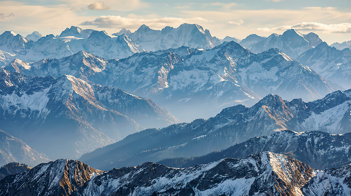 JPG 편집이미지 여행 겨울 자연 하늘 바람 산 풍경 야외 햇빛 탐험 산맥 편집실사 AI포토 AI콘텐츠 자연요소 계절 날씨 태양 CG 생태계 파일형식