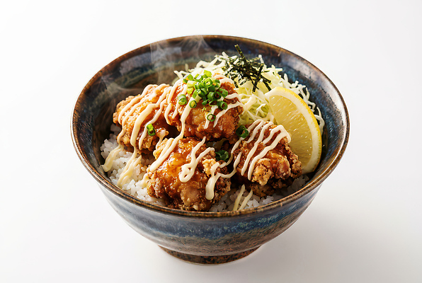 JPG 편집이미지 그릇 음식 밥 양파 요리 식사 치킨 튀김 레몬 식사준비 카라아게 맛있는 편집실사 AI포토 AI콘텐츠 가라아게동 식기 채소 과일 CG 준비 덮밥 닭고기요리 일본음식 파일형식