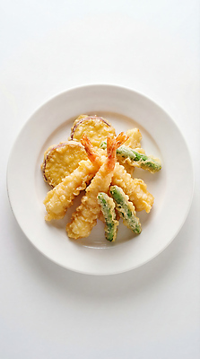 식기 음식 컨셉 고추 새우 갑각류 튀김 CG 파일형식 AI콘텐츠 꽈리고추 새우튀김 고구마튀김 고추튀김 채소 접시 식사 요리 전통 맛 배송 점심 편집실사 JPG 편집이미지 AI포토