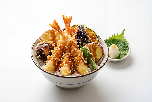 JPG 편집이미지 채소 호박 밥 새우 요리 식사 튀김 저녁 해산물 덮밥 간장 점심 일본음식 텐동 편집실사 AI포토 AI콘텐츠 음식 갑각류 양념 야간 CG 파일형식