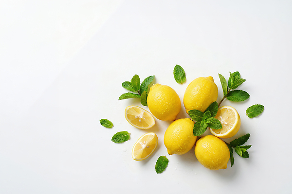 JPG 편집이미지 음식 과일 재료 자연 식탁 요리 노란색 신선 자르기 레몬 민트 허브 향기 상큼 비타민 편집실사 AI포토 AI콘텐츠 식물 컬러 모션 탁자 CG 생태계 냄새 영양소 파일형식