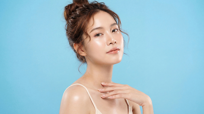 JPG 편집이미지 손 여자 포즈 장신구 표정 미소 사람 분위기 피부 이미지 목 의료성형뷰티 편집실사 AI인물포토 AI콘텐츠 컨셉 신체부위 CG 파일형식 AI포토