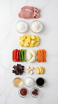 JPG 편집이미지 채소 재료 고추 마늘 돼지고기 요리 주방 식사 버섯 당근 양념 파인애플 두부 탕수육 생강 대파 편집실사 AI포토 AI콘텐츠 과일 뿌리채소 육류 중식 CG 열대과일 파 파일형식