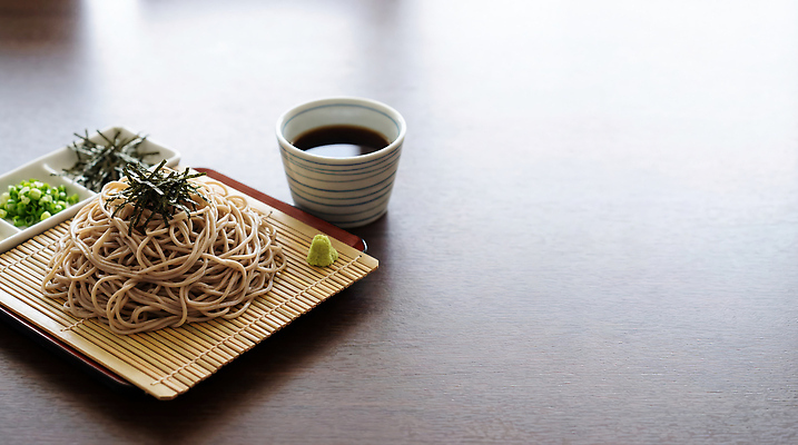 JPG 편집이미지 음식 요리 식사 면류 김 메밀국수 고추냉이 간장 쪽파 일본음식 편집실사 AI포토 AI콘텐츠 양념 해조류 CG 파 파일형식