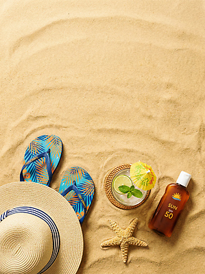 JPG 편집이미지 음료 모래 자연 해변 여름 휴일 샌들 민트 편집실사 AI포토 AI콘텐츠 계절 바다 신발 허브 CG 생태계 파일형식