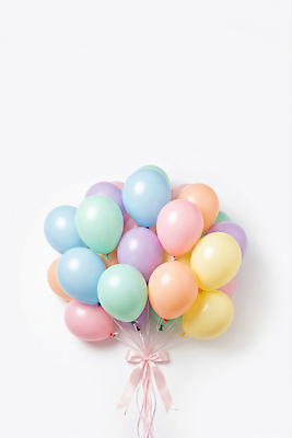 JPG 편집이미지 감정 리본 하늘색 이벤트 장식 파티 축하 생일 묶기 오브젝트 장면 풍선 파스텔 편집실사 AI컴퓨터그래픽 AI콘텐츠 기념일 컨셉 모션 학용품 파란색 CG 파일형식