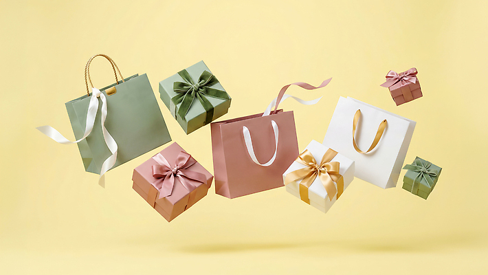 JPG 편집이미지 리본 가방 포장 선물 이벤트 공중 장식 선물상자 쇼핑 상자 쇼핑백 노란색 패키지 이미지편집 AI컴퓨터그래픽 AI콘텐츠 잡화 컬러 파일형식