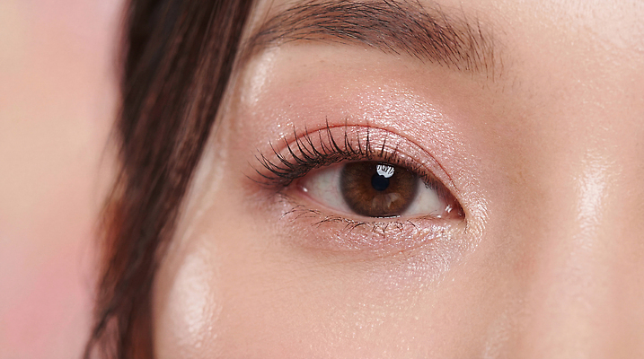 JPG 편집이미지 여자 근접촬영 화장 뷰티 갈색 촬영 눈동자 속눈썹 피부 뷰티풀 의료성형뷰티 편집실사 AI인물포토 AI콘텐츠 뷰포인트 컬러 사람 신체부위 눈 눈썹 CG 안구 파일형식 AI포토