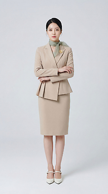 JPG 모델 편집이미지 직업 옷 여자 포즈 서기 정장 비즈니스우먼 의료성형뷰티 편집실사 AI인물포토 AI콘텐츠 비즈니스 모션 사람 직장인 CG 파일형식 AI포토