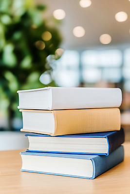 JPG 식물 편집이미지 탁자 조명 책 학습 독서 자료 교양 도서관 페이지 편집실사 AI컴퓨터그래픽 AI콘텐츠 교육 가구 CG 파일형식