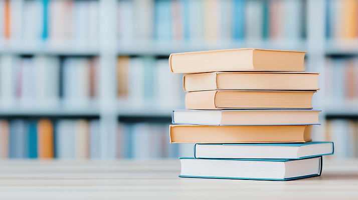 JPG 편집이미지 책 학습 독서 자료 교양 도서관 책상 정리 과제 편집실사 AI컴퓨터그래픽 AI콘텐츠 교육 가구 CG 파일형식