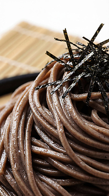 JPG 편집이미지 음식 일본 식사 면류 김 메밀국수 면발 판모밀 편집실사 AI포토 AI콘텐츠 아시아 해조류 CG 파일형식