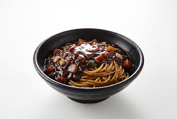 JPG 편집이미지 음식 재료 요리 식사 면류 맛 짜장면 볶음 편집실사 AI포토 AI콘텐츠 컨셉 중식 CG 파일형식