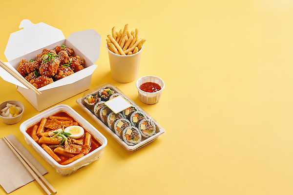 JPG 편집이미지 한식 디저트 치킨 감자튀김 떡볶이 분식 김밥 점심 배달음식 편집실사 AI포토 AI콘텐츠 음식 감자 튀김 배달 CG 닭고기요리 파일형식