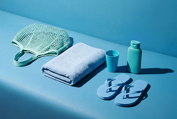 JPG 편집이미지 가방 물놀이 슬리퍼 컵 파란색 수건 쪼리 의료성형뷰티 편집실사 AI인물포토 AI콘텐츠 식기 잡화 컬러 신발 놀이 위생용품 샌들 CG 파일형식 AI포토