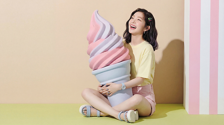 JPG 편집이미지 여자 행복 포즈 아이스크림 디저트 웃음 여름 귀여움 즐거움 오브젝트 의료성형뷰티 스타일 편집실사 AI인물포토 AI콘텐츠 계절 감정 음식 컨셉 표정 사람 CG 파일형식 AI포토