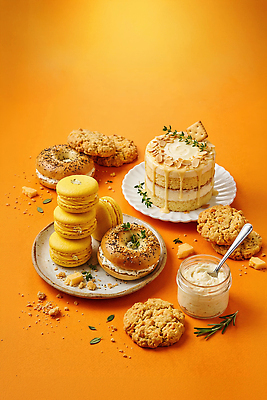 JPG 편집이미지 재료 디저트 쿠키 케이크 주황색 설탕 크림 베이글 마카롱 먹거리 편집실사 AI포토 AI콘텐츠 황치즈 음식 빵 컬러 치즈 CG 파일형식