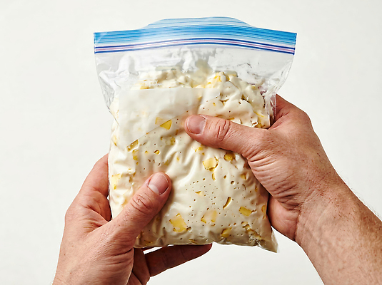 JPG 편집이미지 손 음식 재료 주방용품 요리 유행 신선 혼합 요리준비 의료성형뷰티 지퍼백 편집실사 AI인물포토 AI콘텐츠 버터런 생활용품 신체부위 CG 준비 패키지 파일형식 AI포토