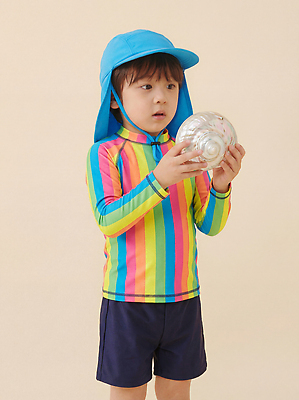 JPG 편집이미지 수영복 어린이 놀이 휴가 소년 여름 조개껍데기 즐거움 의료성형뷰티 편집실사 AI인물포토 AI콘텐츠 옷 계절 남자 감정 조개 사람 CG 파일형식 AI포토