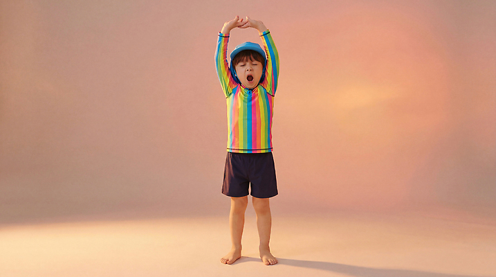 JPG 편집이미지 수영복 어린이 실내 여름 스트레칭 의료성형뷰티 편집실사 AI인물포토 AI콘텐츠 옷 계절 사람 내부 운동 CG 파일형식 AI포토