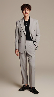 JPG 모델 편집이미지 옷 패션 남자 포즈 비즈니스 스튜디오 정장 회색 남성복 의료성형뷰티 스타일 편집실사 AI인물포토 AI콘텐츠 컬러 사람 CG 파일형식 AI포토