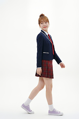 JPG 편집이미지 학생 교복 운동화 학교 청소년 표정 치마 걷기 단정 편집실사 AI인물포토 AI콘텐츠 옷 교육 신발 컨셉 모션 하의 사람 CG 파일형식 AI포토