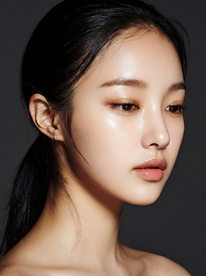 JPG 편집이미지 여자 얼굴 화장 뷰티 피부 피부관리 의료성형뷰티 편집실사 AI인물포토 AI콘텐츠 사람 신체부위 CG 파일형식 AI포토